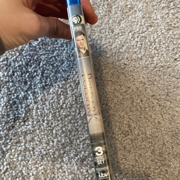 POLDARK - The Complete First Season - 3 Disc Set Blu-Ray - Picture 3 of 10